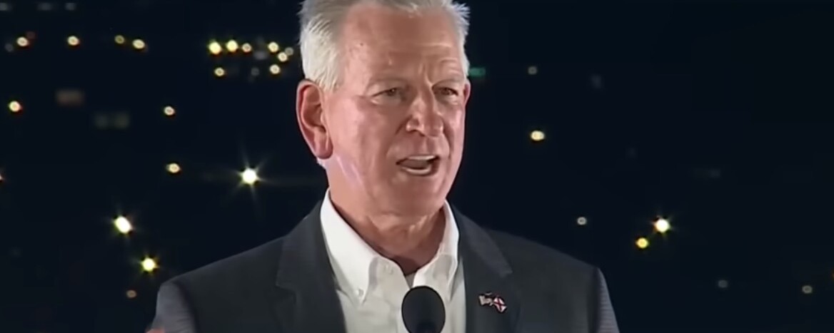 Ex-Auburn Football Coach Wins GOP Primary